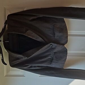 Paper Tee Women’s Black & Grey Checkered Crop Blazer